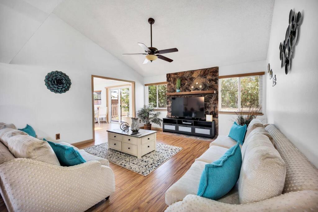 Centrally Located Spacious Vacation Hom 13 M Strip Las Vegas Exterior photo